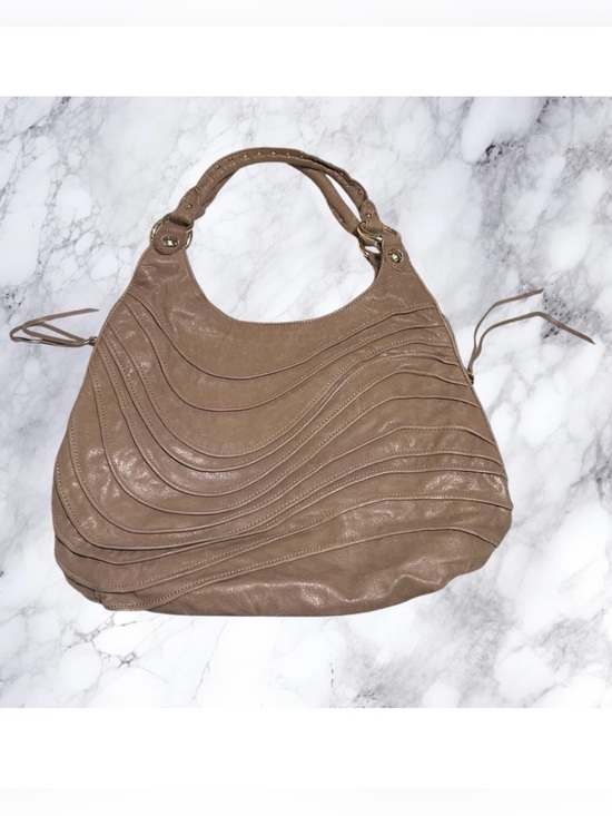 Elliott Lucca Handbags - Elliott Lucca XL Purse Tan Light Brown Large Magnetic Shoulder